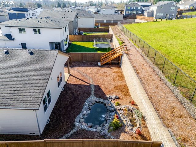 1127 W 15TH St, La Center, WA 98629