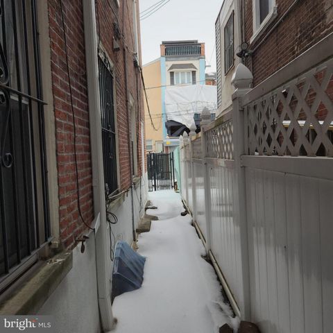 1127 GREEN ST, Philadelphia, PA 19123