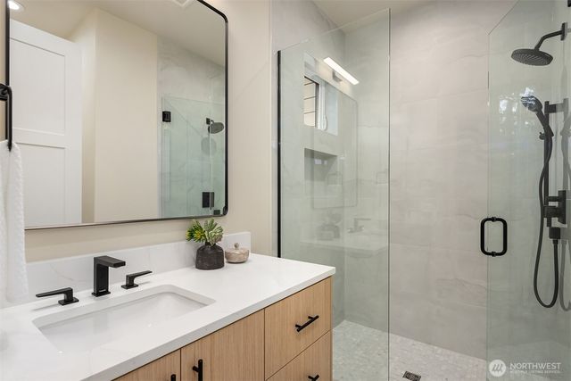 1631 153rd Avenue SE, Bellevue, WA 98007