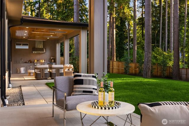 1631 153rd Avenue SE, Bellevue, WA 98007