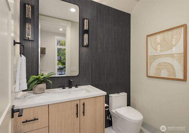 1631 153rd Avenue SE, Bellevue, WA 98007