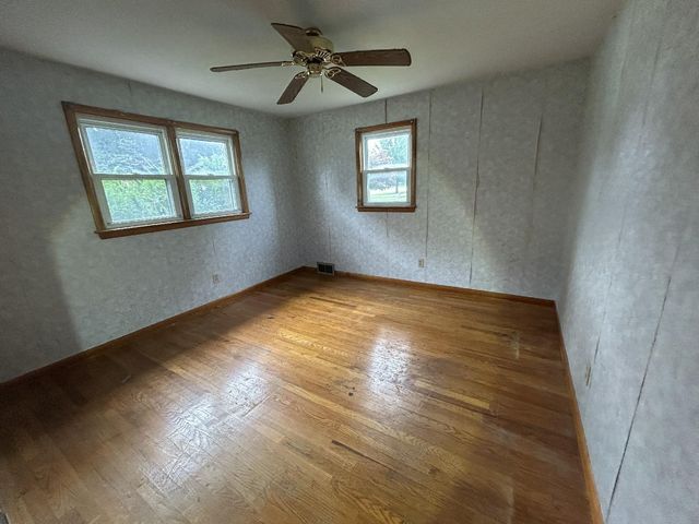 761 WARM SPRING RD, Chambersburg, PA 17202