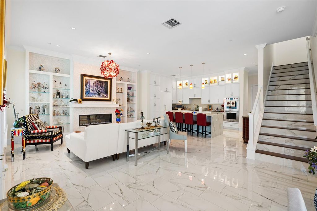 Image 4 of property listing at 1 PALM TERRACE 604, Clearwater, FL 33756