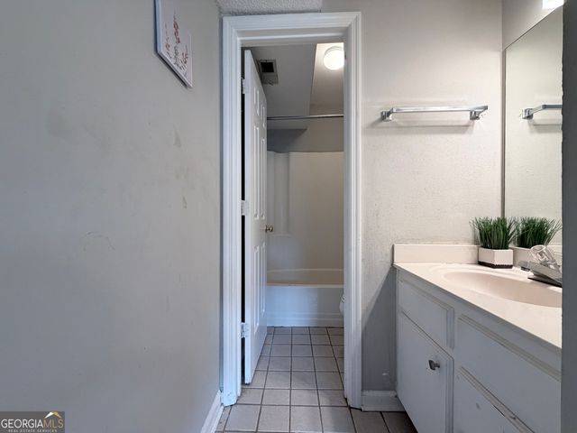 2165 S Milledge Avenue C1, Athens, GA 30605