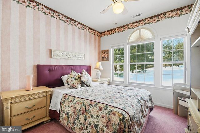 61 LEGACY OAKS DR, Richboro, PA 18954