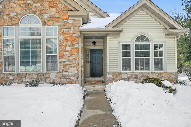 61 LEGACY OAKS DR, Richboro, PA 18954