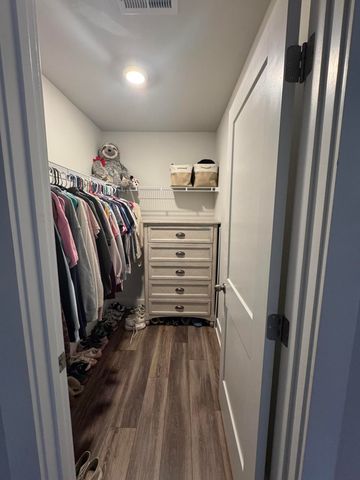 4581 Mixson Avenue, North Charleston, SC 29405