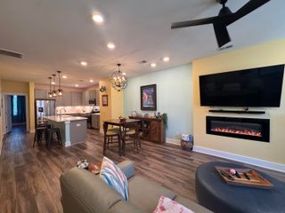 4581 Mixson Avenue, North Charleston, SC 29405