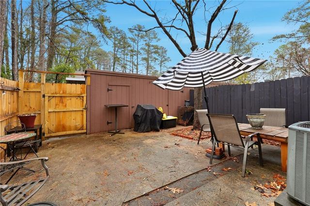 754 Garden View Drive, Stone Mountain, GA 30083