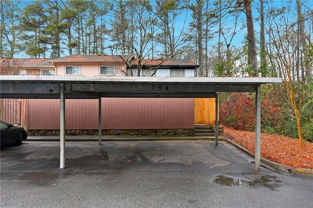 754 Garden View Drive, Stone Mountain, GA 30083