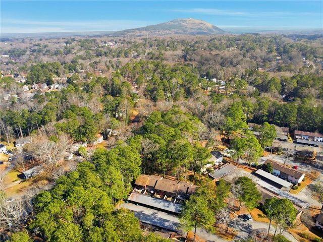 754 Garden View Drive, Stone Mountain, GA 30083