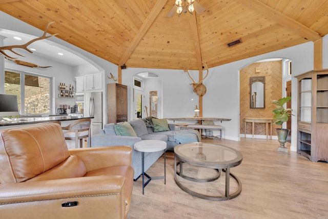 1661 Barrett Lake Road, Dulzura, CA 91917