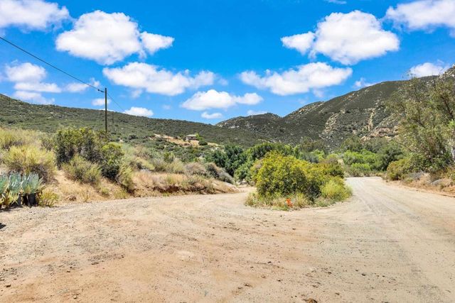 1661 Barrett Lake Road, Dulzura, CA 91917