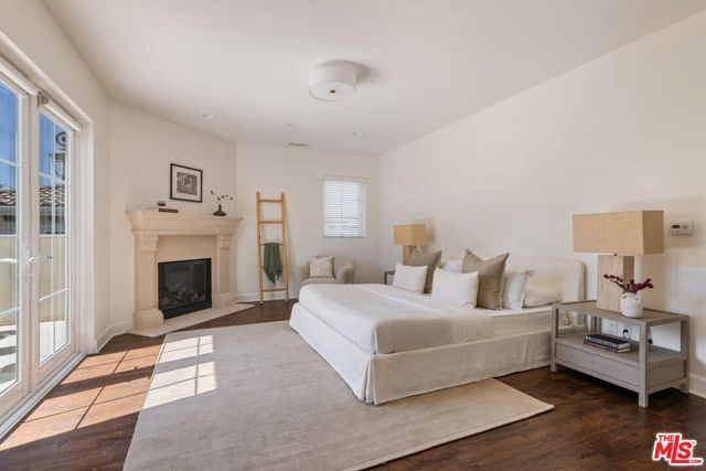 18322 Columbus Circle, Tarzana (los Angeles), CA 91356