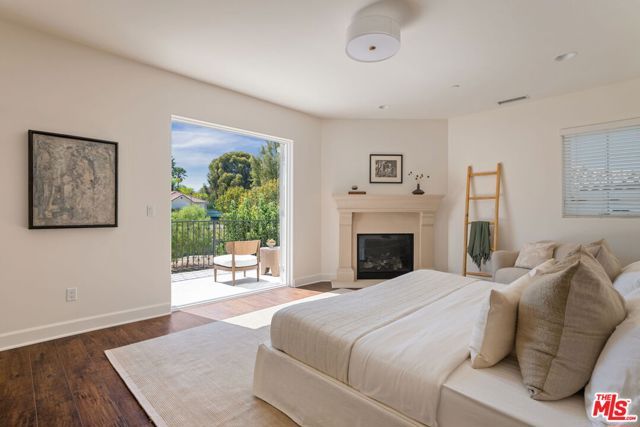 18322 Columbus Circle, Tarzana (los Angeles), CA 91356