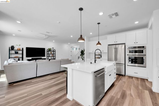 184 Scott Creek Way, Brentwood, CA 94513