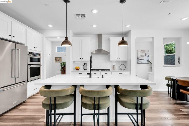 184 Scott Creek Way, Brentwood, CA 94513
