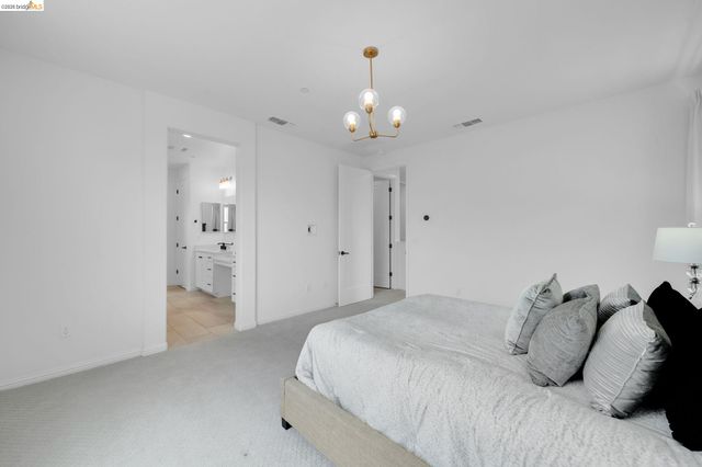 184 Scott Creek Way, Brentwood, CA 94513
