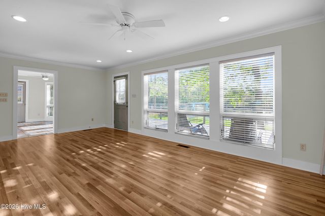 7000 Club House Drive, New Bern, NC 28562