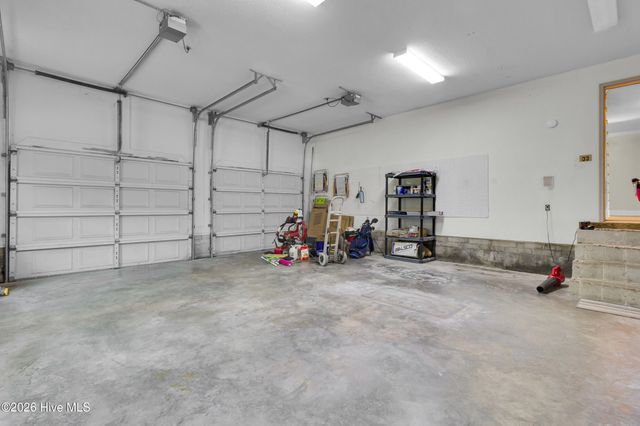 7000 Club House Drive, New Bern, NC 28562