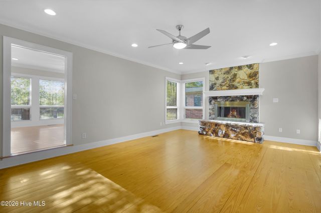 7000 Club House Drive, New Bern, NC 28562