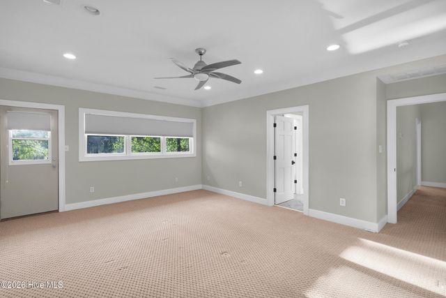 7000 Club House Drive, New Bern, NC 28562