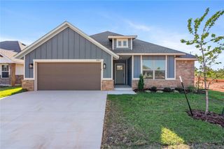 4917 Misty Wood Lane, Mustang, OK 73064