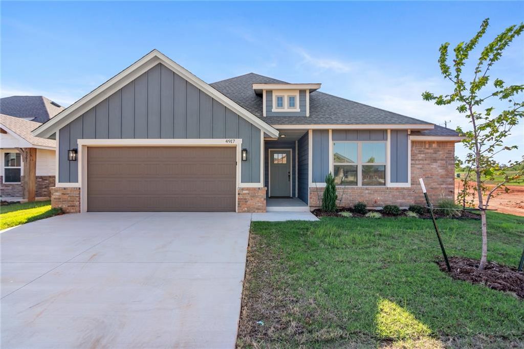4917 Misty Wood Lane, Mustang, OK 73064