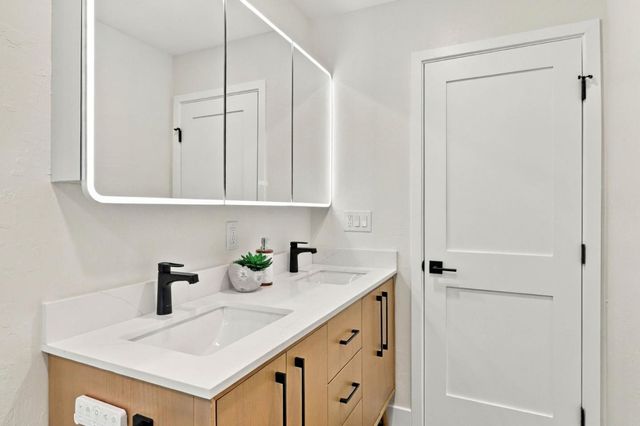 4198 Hamilton Park Drive, San Jose, CA 95130
