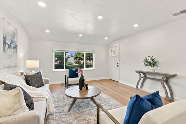 4198 Hamilton Park Drive, San Jose, CA 95130