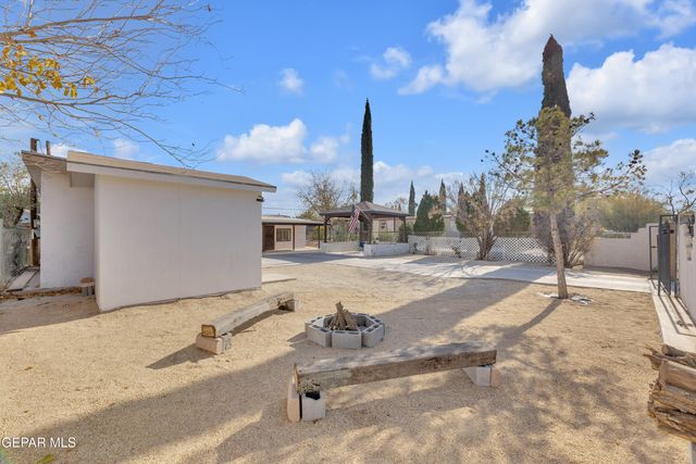 11423 Philip Drive, Socorro, TX 79927