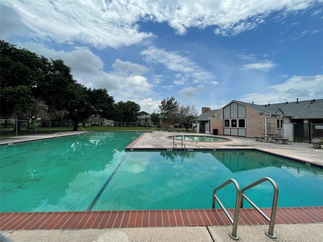 4079 Young Street, Pasadena, TX 77504