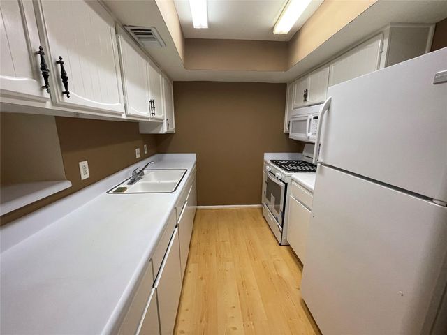 4079 Young Street, Pasadena, TX 77504