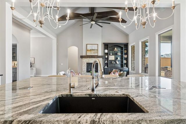 15205 Kestral Lake Drive, Edmond, OK 73013