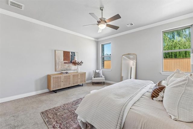 15205 Kestral Lake Drive, Edmond, OK 73013