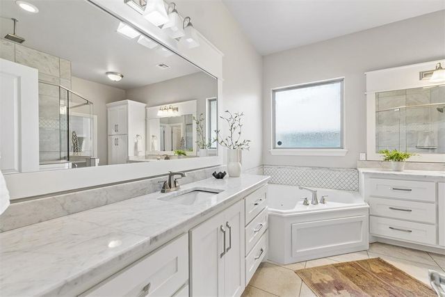 15205 Kestral Lake Drive, Edmond, OK 73013