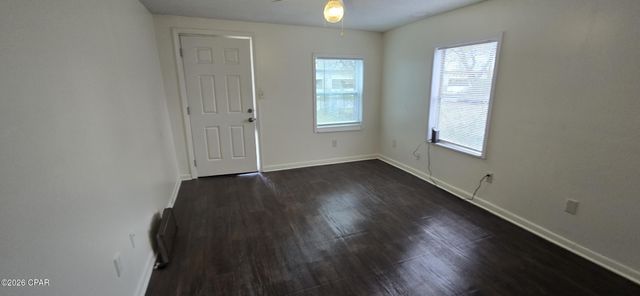 825 E 11th Court, Panama City, FL 32401