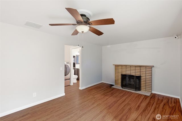 22630 24th Avenue S, Des Moines, WA 98198