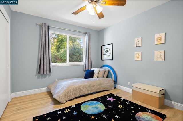 55 Normandy Ln, Walnut Creek, CA 94598