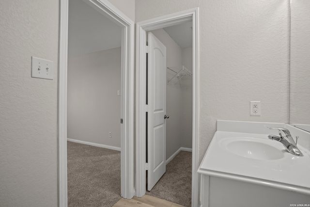 3446 Glacier, San Antonio, TX 78222