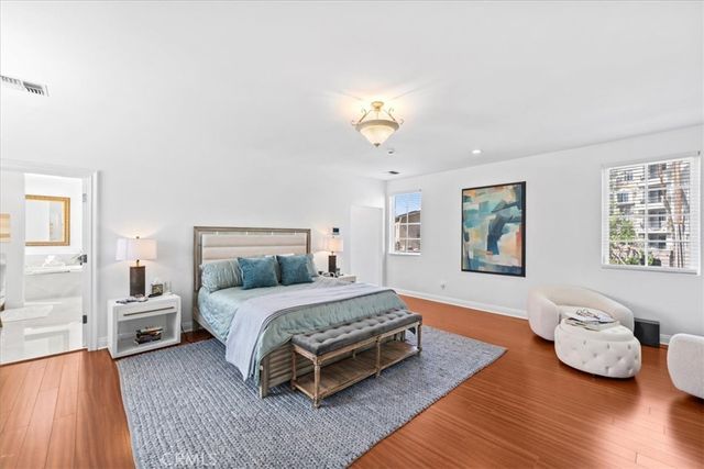 1020 Harbor Crossing, Marina Del Rey, CA 90292