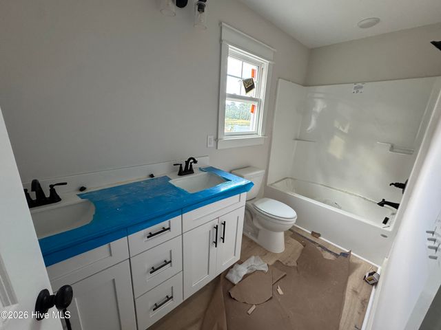 2027 Greenside Manor Drive SW, Ocean Isle Beach, NC 28469