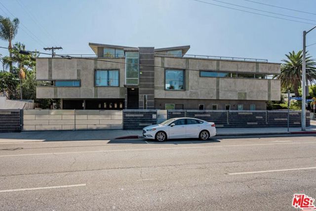 507 N San Vicente Boulevard, West Hollywood, CA 90048