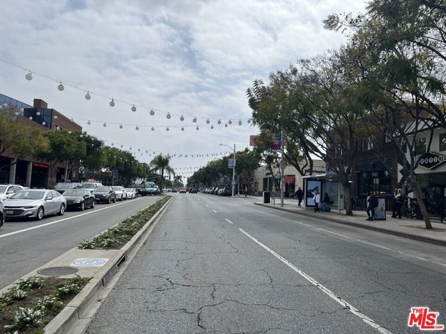 507 N San Vicente Boulevard, West Hollywood, CA 90048