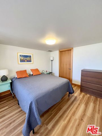 507 N San Vicente Boulevard, West Hollywood, CA 90048