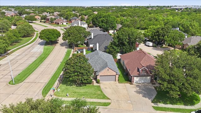 800 Tablerock Way, Lewisville, TX 75077