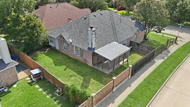 800 Tablerock Way, Lewisville, TX 75077