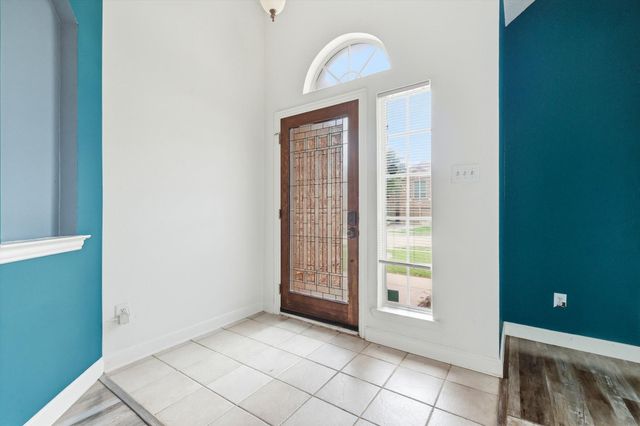 800 Tablerock Way, Lewisville, TX 75077