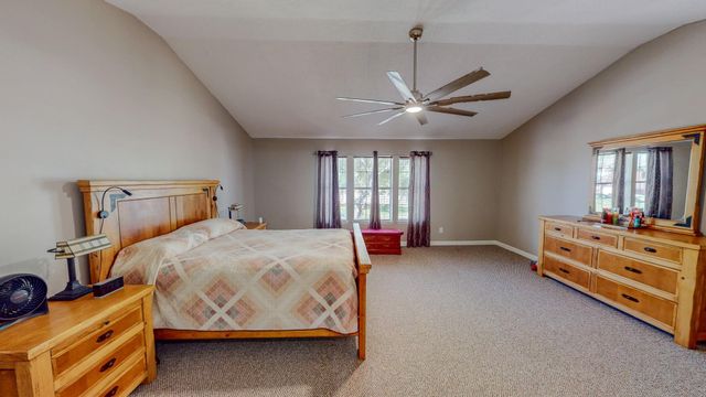 106 Plum Circle, Lake Jackson, TX 77566