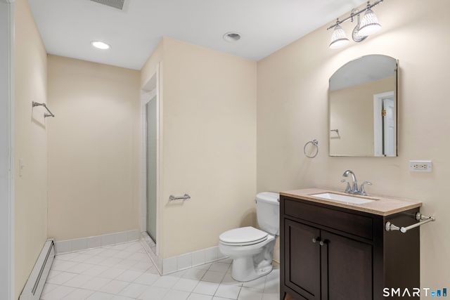 17 Kenilworth Terrace, Greenwich, CT 06830